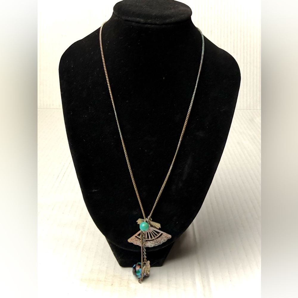 Vintage Charm Dangle Necklace‎ Verdigris Patina Fan Pendant Hand Painted Bead